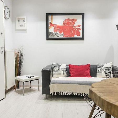 Acropolis Cozy Studio By Livin Urbban Atena Exterior foto
